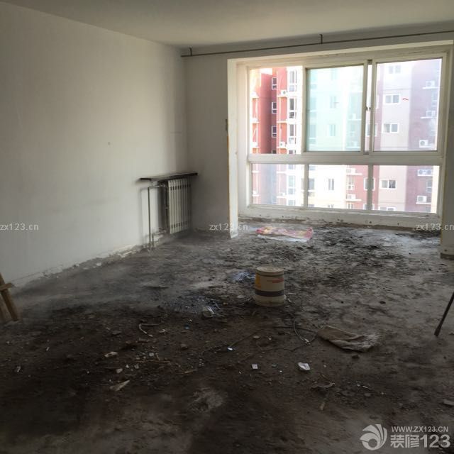 昨下午去看了一趟，基本就已经拆改完了，对辛勤工作的师傅表示感谢！下一步是水电改造，期待！