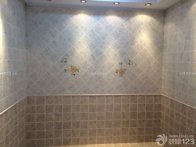 订瓷砖啦。看到图片忍不住住进去，前期一定要多从低端瓷砖看到高端。不然费用不够！我先看了马可波罗、芒果。这几家都是专注做仿古瓷砖的，但价格吓死人啊！又看了东鹏，格莱斯，小蜜蜂…喜欢上网的朋友其实可以网上买。价格优惠些！最终按照性价比选择了东鹏…包括客厅、餐厅、走廊、生活阳台、休闲阳台，一厨两卫。后期要需要购买填缝剂，阳角条，共花费2万3千多