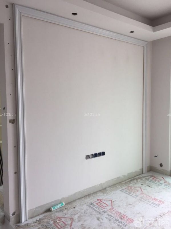 至今为止已经到装门的地步了！感觉进度比我们想象的要快一些。