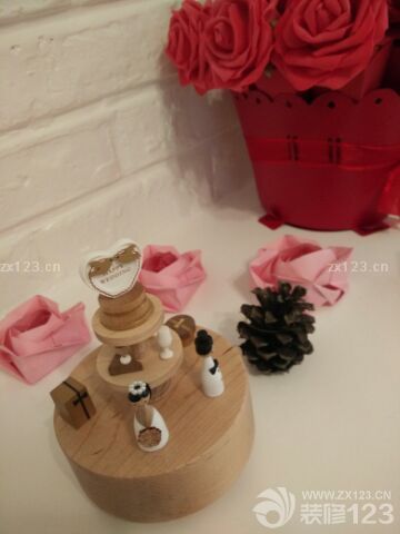 好喜欢我们的家！装修之后就更加的不一样了。