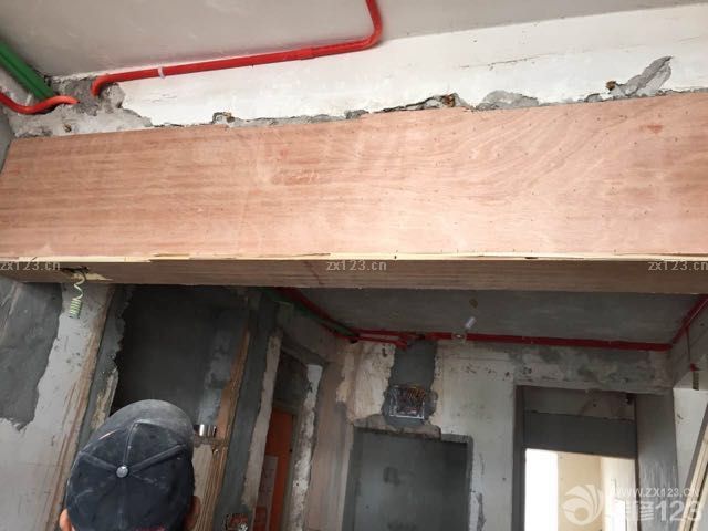 木工开始～吊顶架子已搭建完成～