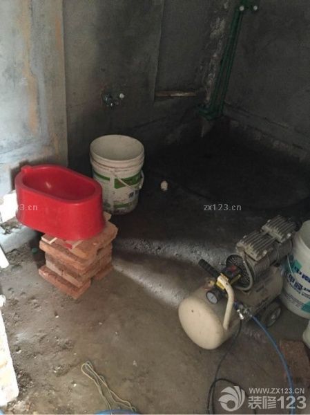 木工开始～吊顶架子已搭建完成～