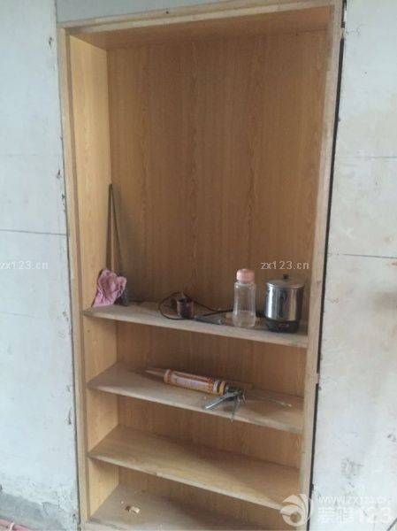 柜子大都完成的差不多了