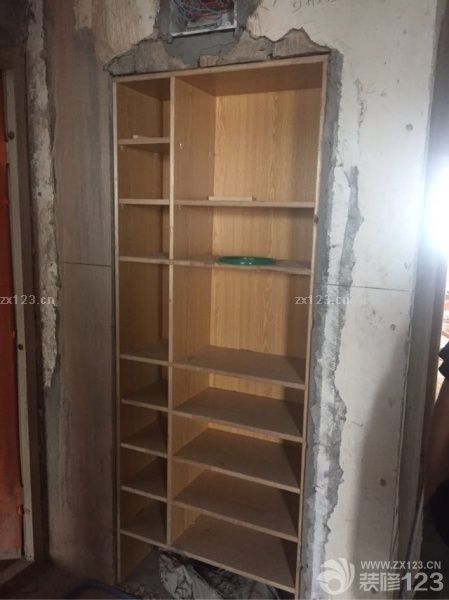 柜子大都完成的差不多了