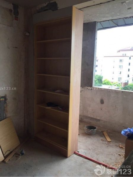 阳台柜与佛龛～还是蛮不错的。