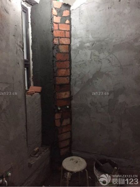 水泥批墙，阳台，厕所～