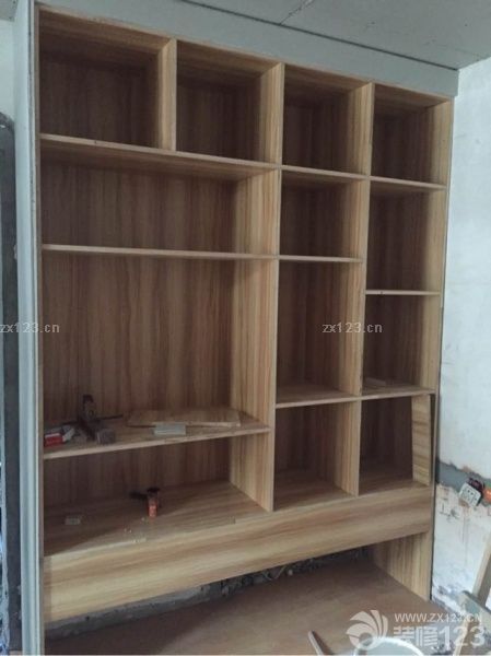 木工即将完成，瓷砖也快好了～么么哒～