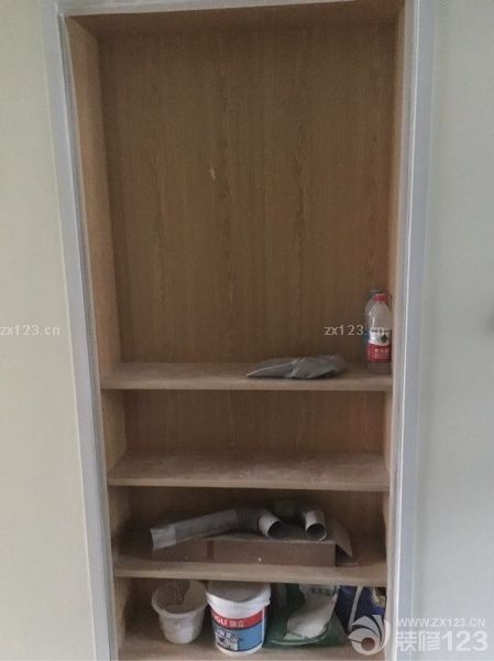 基本快完工了哟～是不是觉得油漆之后看起来就漂亮多了啊！