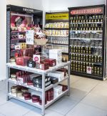 现代风格装饰食品专卖店效果图案例