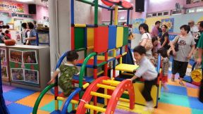 幼儿园装修设计图片 幼儿园滑梯