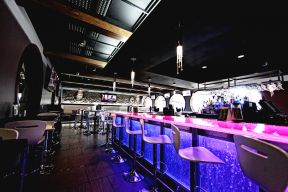 情调酒吧室内设计装修效果图图片