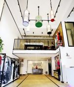 个性服装店古典风格装修