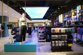 合肥商场运动服装店面装修效果图片
