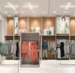 休闲品牌服装店货架装修设计效果图