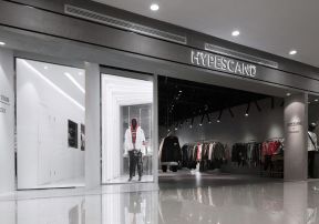 服装店橱窗装修图 服装店橱窗装修 服装店橱窗装修效果图片 服装店橱窗图片