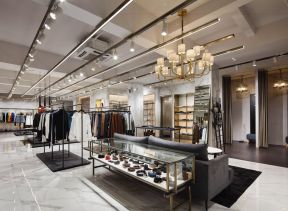服装店灯装修效果图 太原服装店装修图片