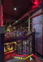 300平特色烧烤店面装修设计图片