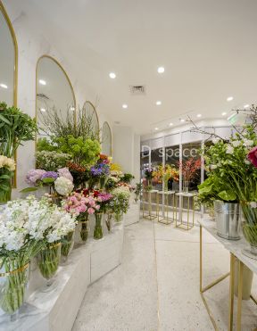 2023轻奢风格鲜花店装修效果图片
