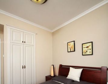 简单卧室衣柜装修效果图片2023