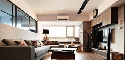 130平米简单客厅装修设计图