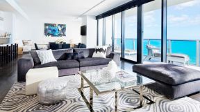 客厅阳台设计效果图 阳台门框大全