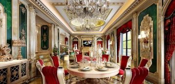 法式别墅餐厅圆餐桌装修设计图片