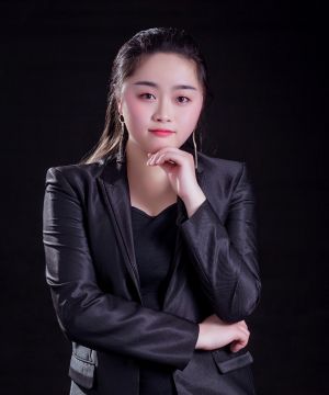 万家和  曾金玉