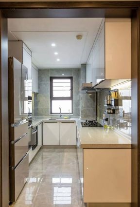 简约厨房装潢 L型厨房装修效果图 