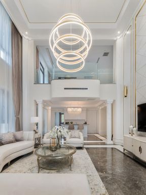 别墅客厅吊顶效果图 中空客厅装修图 
