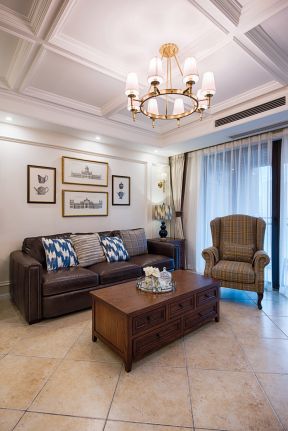 吊顶设计装修效果图 美式客厅吊顶装修效果图  