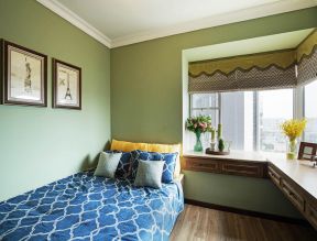 飘窗书桌图片大全 飘窗书桌装修效果图片  飘窗书桌设计