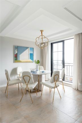 餐厅餐桌装饰设计效果图 轻奢餐厅装修效果图