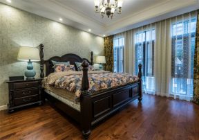 美式卧室装饰 美式卧室装修 卧室木地板图片
