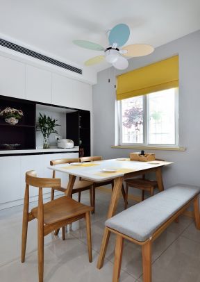 风扇灯效果图 简约餐厅装饰效果图