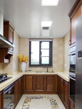 美式风格厨房装修图 美式风格厨房装修
