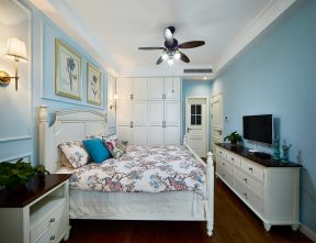 卧室衣柜图片 卧室衣柜图 美式卧室装修效果