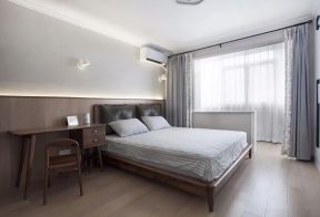 卧室阳台隔断空间 卧室阳台隔断设计图