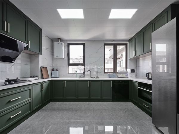 厨房翻新装修报价