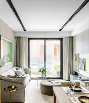 135平简约风格客厅装修实景图