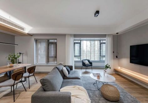 黄金嘉境132平米现代四居装修案例